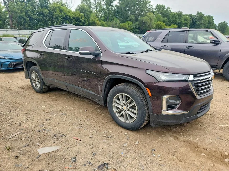 1GNERGKW0PJ258536 — 2023 CHEVROLET TRAVERSE photo 4