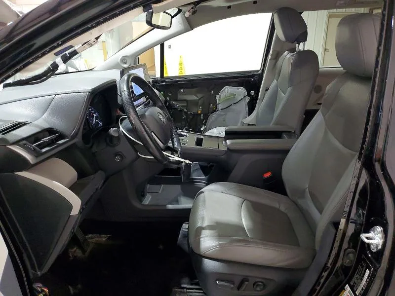 5TDZSKFC4NS067722 — 2022 TOYOTA SIENNA photo 7