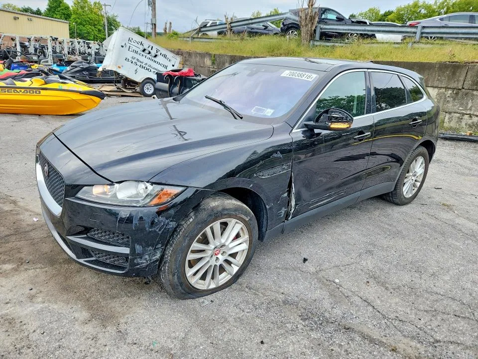 SADCK2GX5KA392688 — 2019 JAGUAR F-PACE