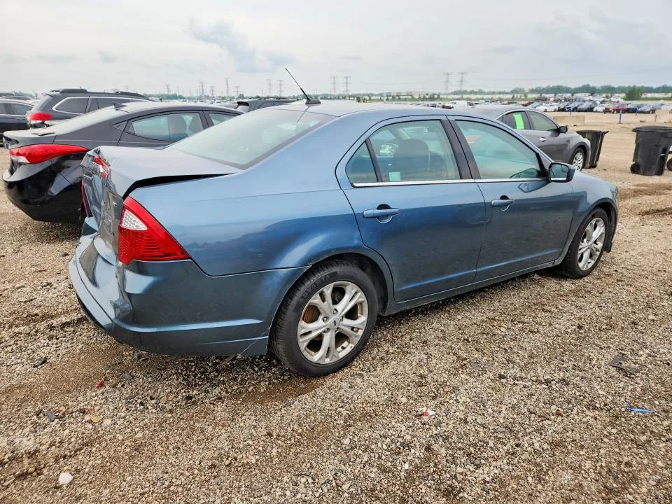 3FAHP0HA9CR409118 — 2012 FORD FUSION photo 3