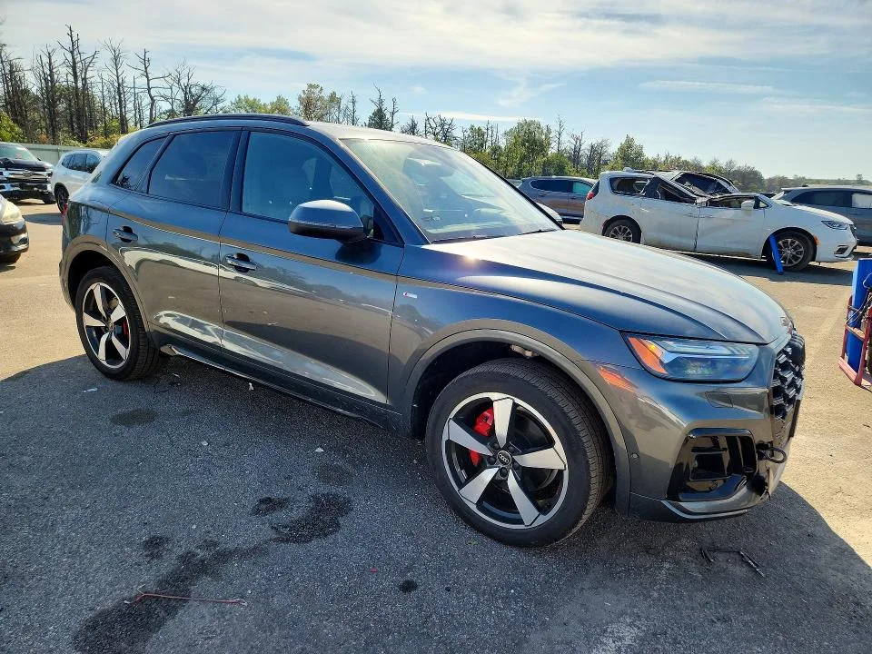 WA1FAAFY8R2038999 — 2024 AUDI Q5 photo 4