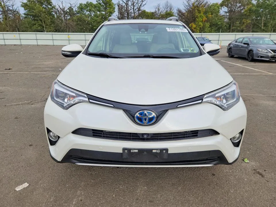 JTMDJREV8HD132631 — 2017 TOYOTA RAV4 HV photo 5