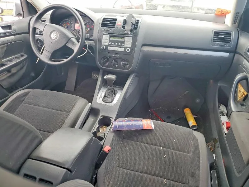 3VWJM71K58M131738 — 2008 VOLKSWAGEN JETTA photo 8