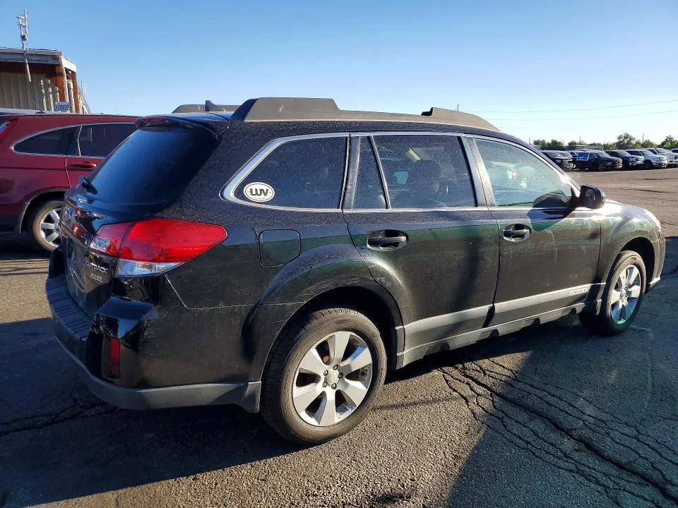 4S4BRBKC7C3277843 — 2012 SUBARU OUTBACK photo 3