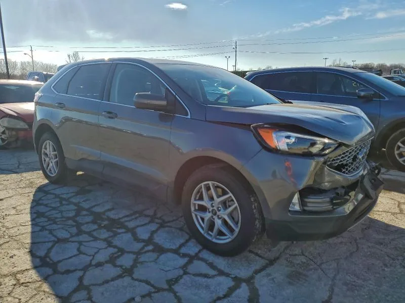 2FMPK4J9XRBA00933 — 2024 FORD EDGE photo 4