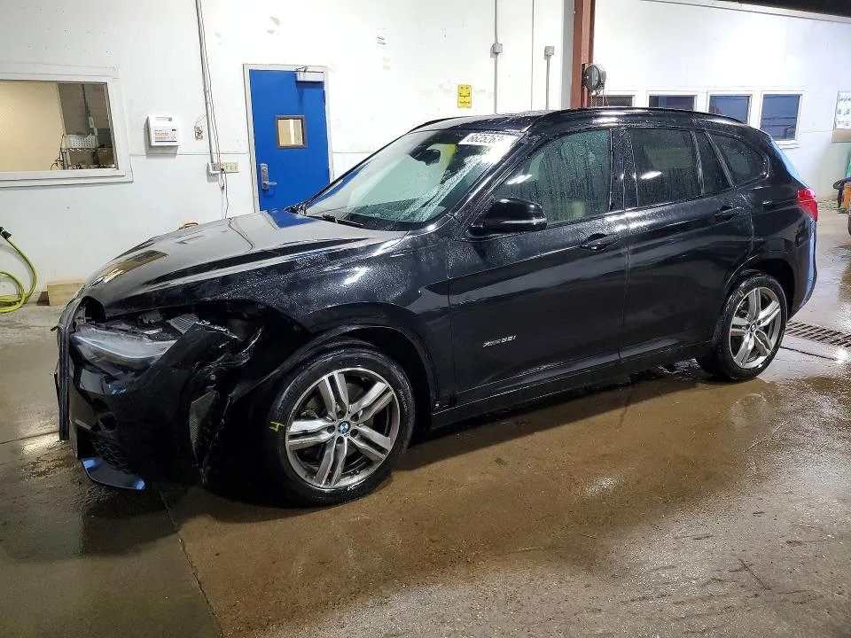 WBXHT3C30H5F75589 — 2017 BMW X1