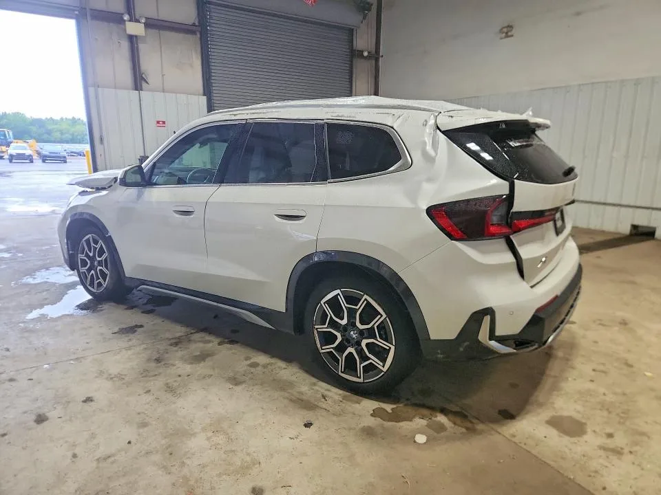 WBX73EF00T5558788 — 2026 BMW X1 photo 2