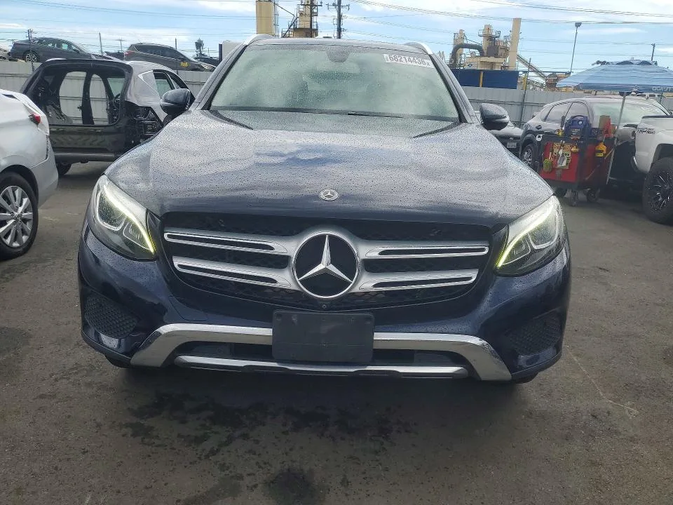 WDC0G4JB8KF576075 — 2019 MERCEDES-BENZ GLC photo 5