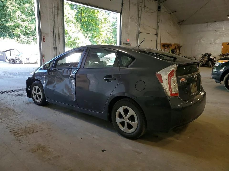 JTDKN3DU8C1599530 — 2012 TOYOTA PRIUS photo 2