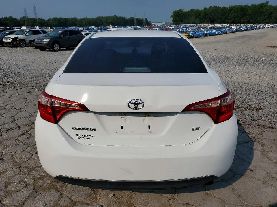 5YFBURHE4JP782893 — 2018 TOYOTA COROLLA photo 6