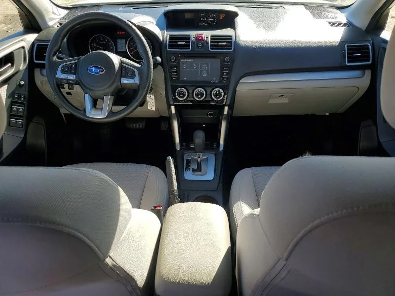 JF2SJAEC6JH427136 — 2018 SUBARU FORESTER photo 8