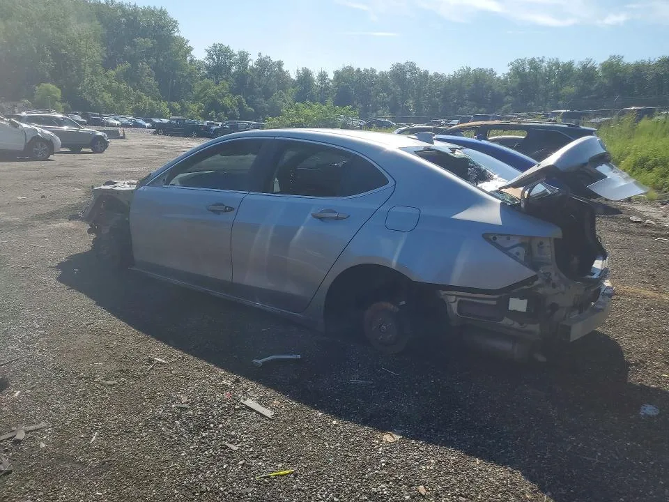 19UUB3F52HA002890 — 2017 ACURA TLX photo 2