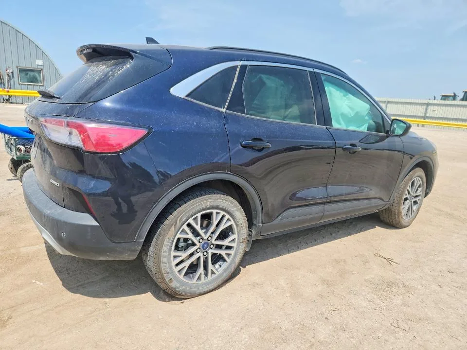 1FMCU9H65MUB26492 — 2021 FORD ESCAPE photo 3