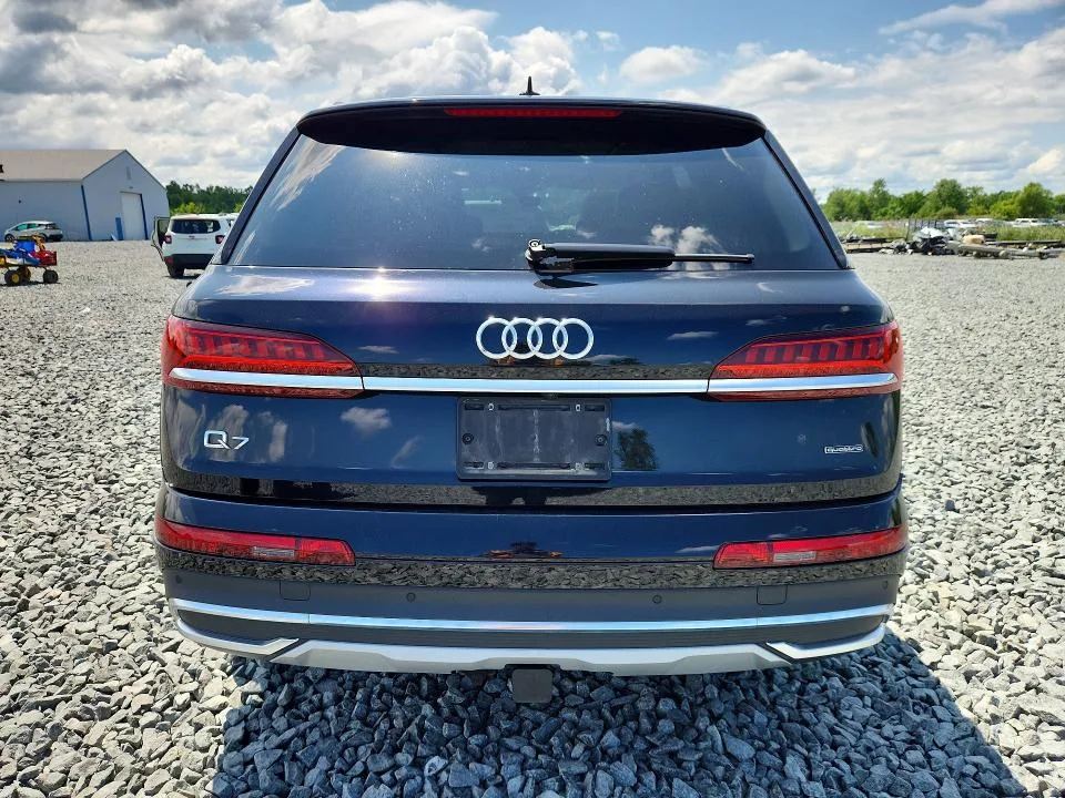 WA1AXAF73LD001029 — 2020 AUDI Q7 photo 6