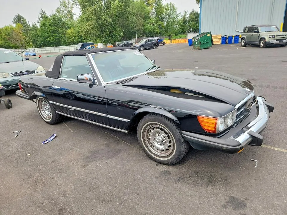 WDBBA45A2BB003227 — 1981 MERCEDES-BENZ 380 photo 4