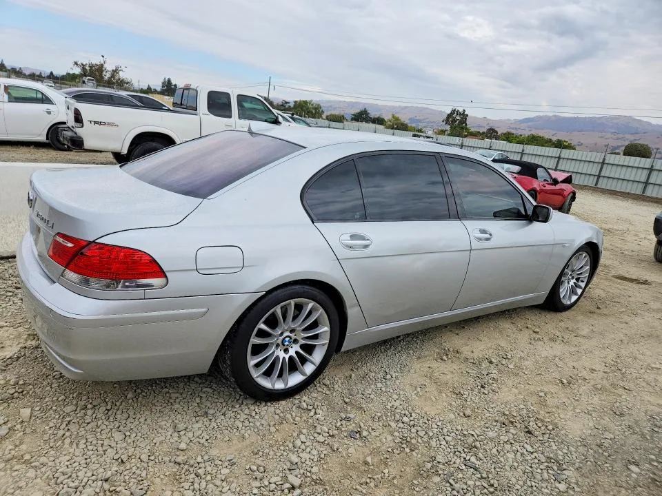 WBAHN83566DT62360 — 2006 BMW 750 photo 3