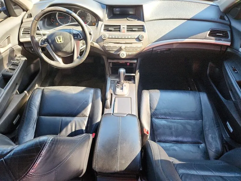 1HGCP2F62CA160400 — 2012 HONDA ACCORD photo 8