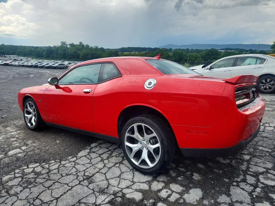 2C3CDZBT5FH704684 — 2015 DODGE CHALLENGER photo 2