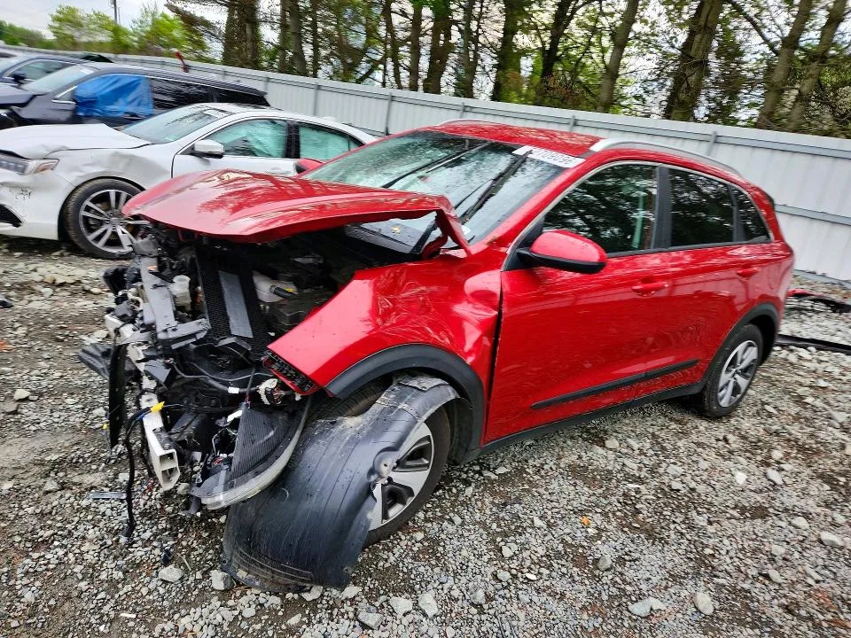 KNDCB3LC7N5509351 — 2022 KIA NIRO