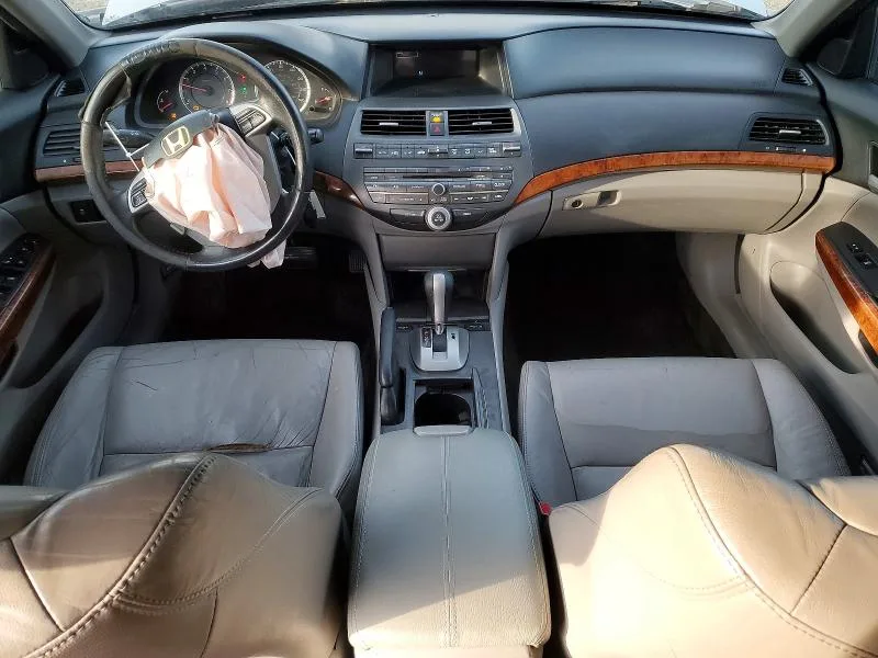 1HGCP2F83BA083181 — 2011 HONDA ACCORD photo 8