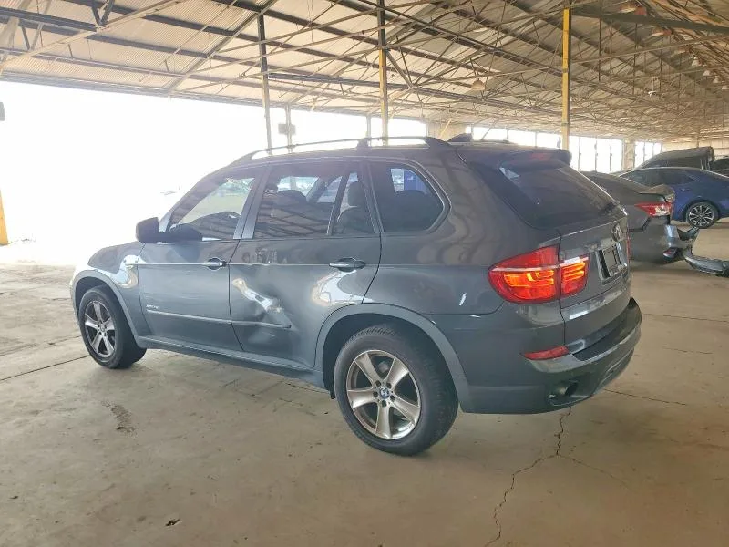 5UXZV4C56CL762483 — 2012 BMW X5 photo 2