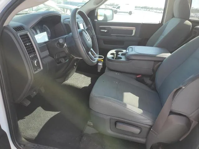 3C6JR6DT1JG177954 — 2018 RAM 1500 photo 7