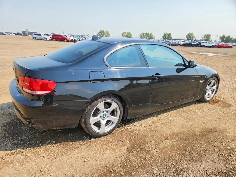 WBAWC33589PU84866 — 2009 BMW 328 photo 3