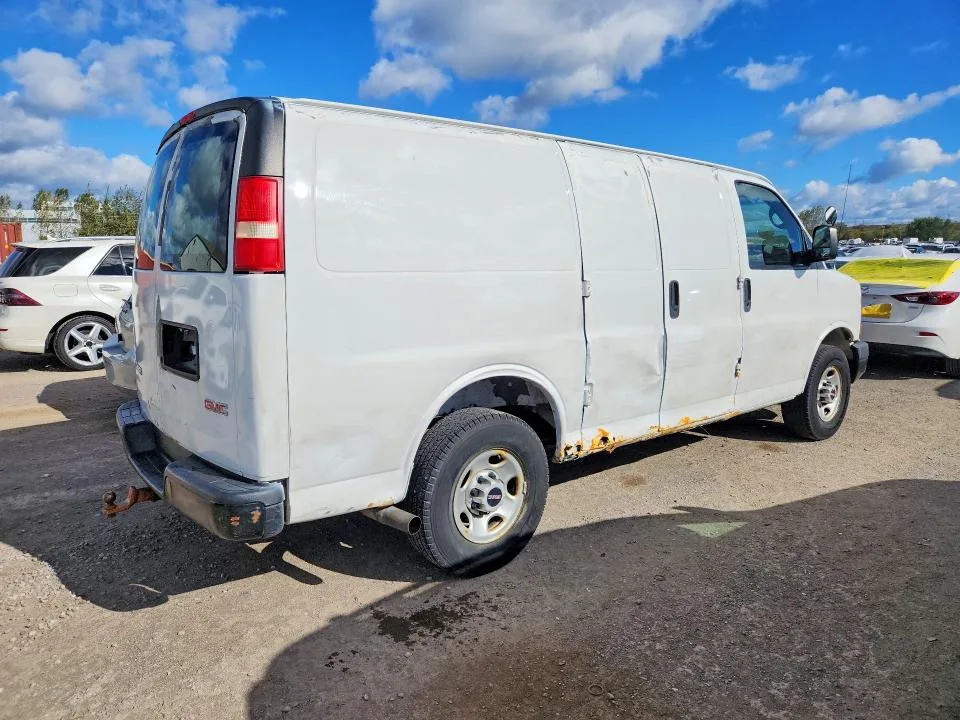 1GTW7FCA2E1904527 — 2009 GMC SAVANA photo 3