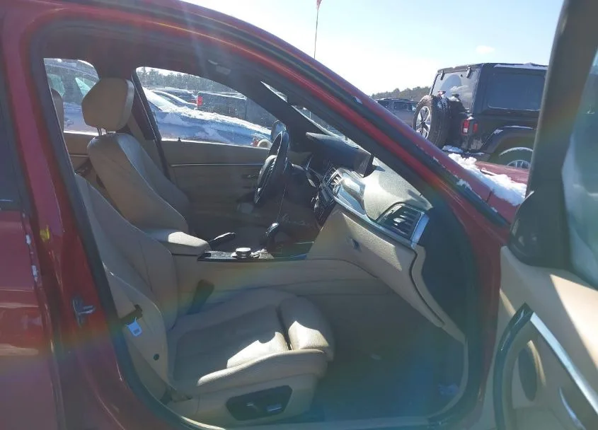 WBA8E3G54GNU05635 — 2016 BMW 328i
