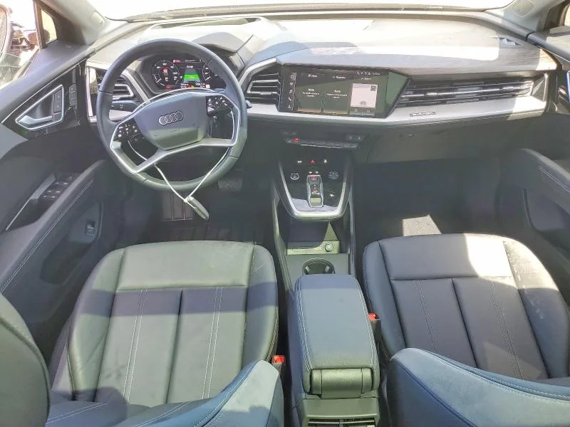 WA1MUBFZ1RP051352 — 2024 AUDI Q4 E-TRON photo 8