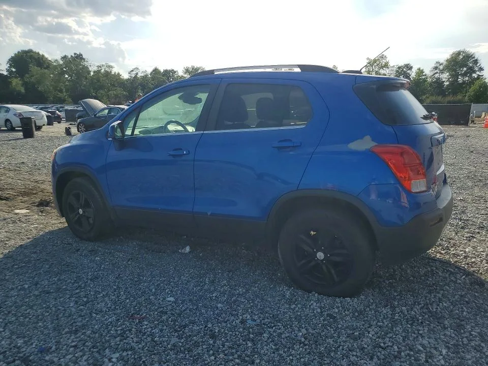 KL7CJPSB5GB547567 — 2016 CHEVROLET TRAX photo 2