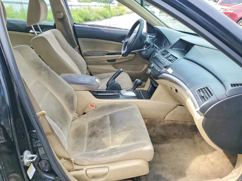 1HGCP2F39BA142884 — 2011 HONDA ACCORD photo 7