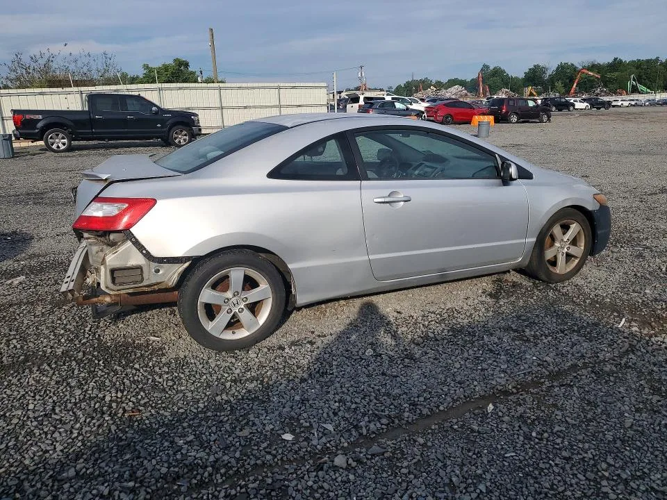 2HGFG12668H539518 — 2008 HONDA CIVIC LX photo 3
