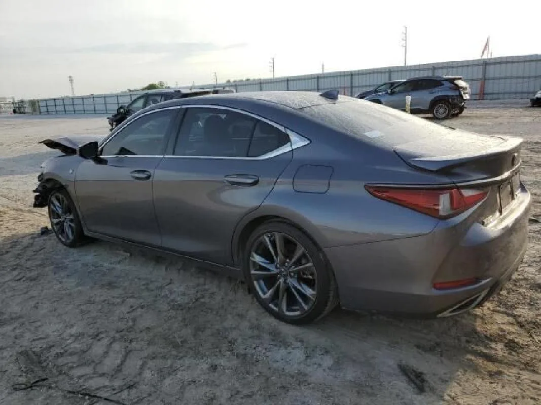 58AGZ1B19MU098688 — 2021 LEXUS ES photo 3