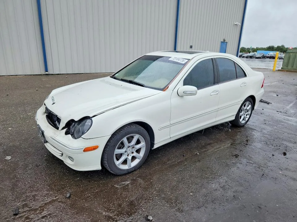 WDBRF92H57F876131 — 2007 MERCEDES-BENZ C