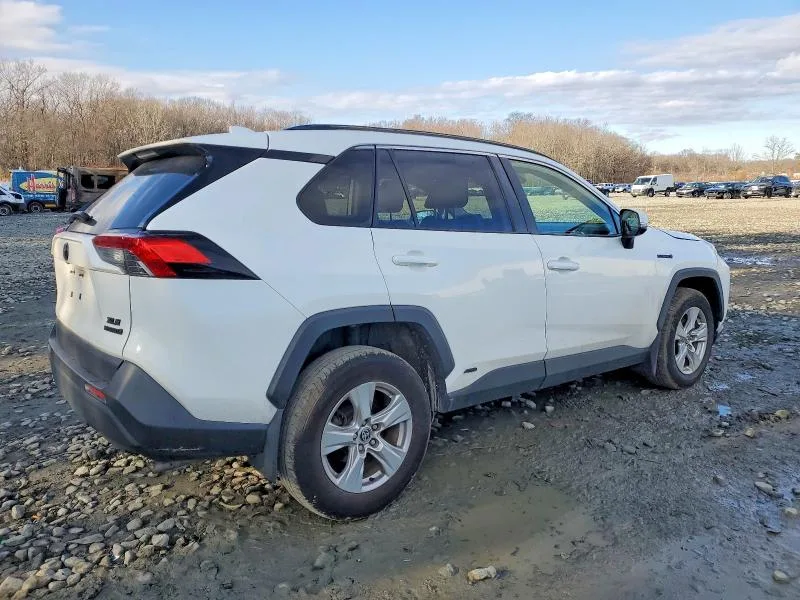 JTMRWRFV5MD119481 — 2021 TOYOTA RAV4 photo 3