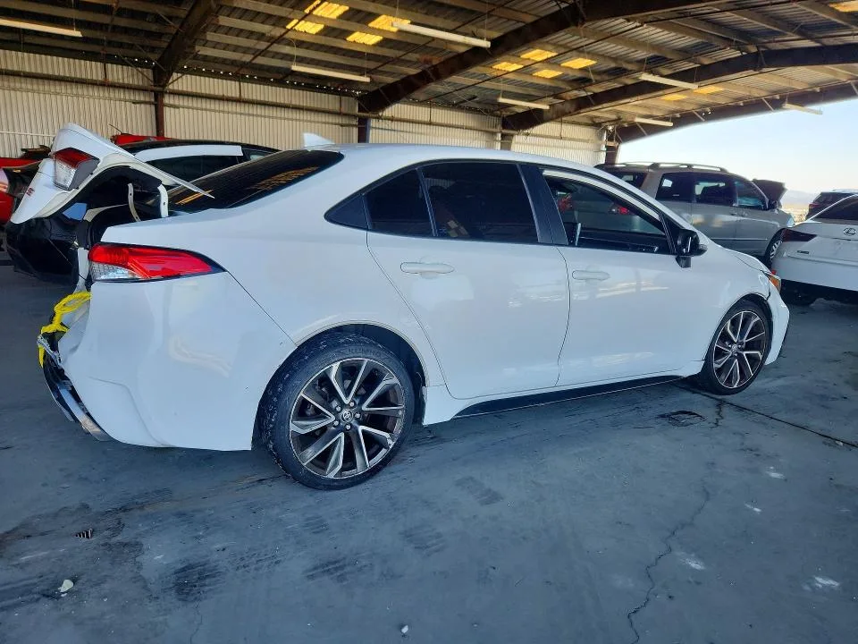 5YFS4MCE0MP067124 — 2021 TOYOTA COROLLA photo 3