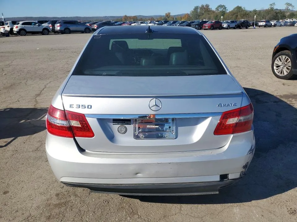 WDDHF8HB6BA501676 — 2011 MERCEDES-BENZ E photo 6