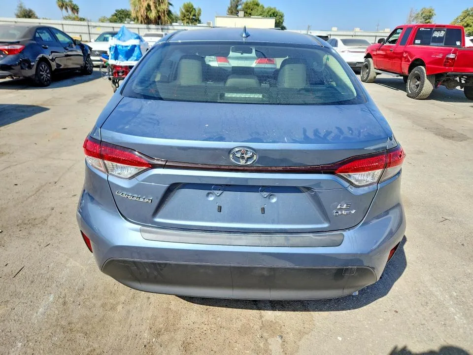 JTDBCMFE2T3156831 — 2026 TOYOTA COROLLA HYBRID photo 6