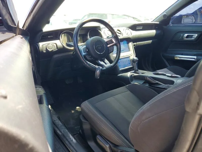 1FA6P8TH1J5179228 — 2018 FORD MUSTANG photo 8