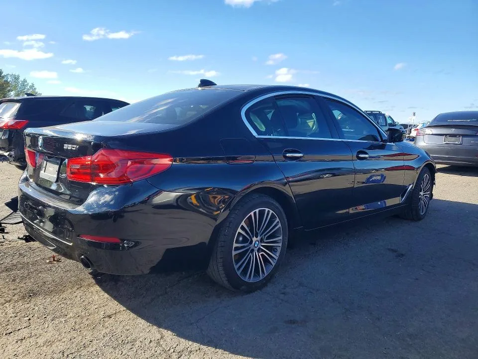 WBAJA5C59JWA57320 — 2018 BMW 530 photo 3