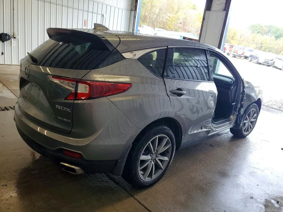 5J8TC2H50RL029561 — 2024 ACURA RDX photo 3