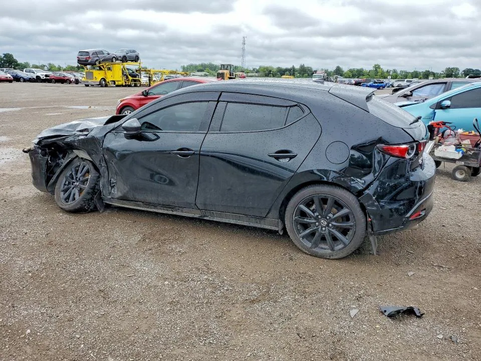 JM1BPBMY1R1654383 — 2024 MAZDA 3 photo 2