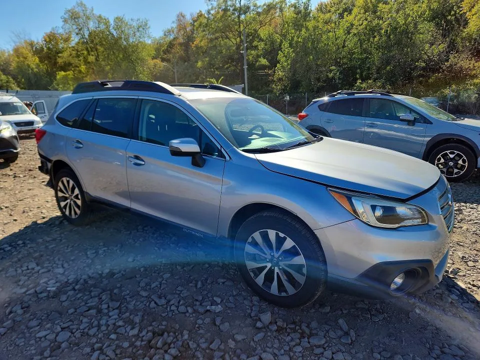 4S4BSENC8F3221657 — 2015 SUBARU OUTBACK photo 4