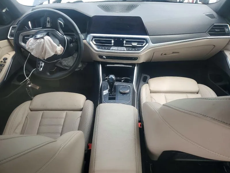 WBA5R1C54KAK10393 — 2019 BMW 330I photo 8