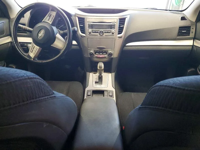 4S4BRBCC0B3392118 — 2011 SUBARU OUTBACK photo 8