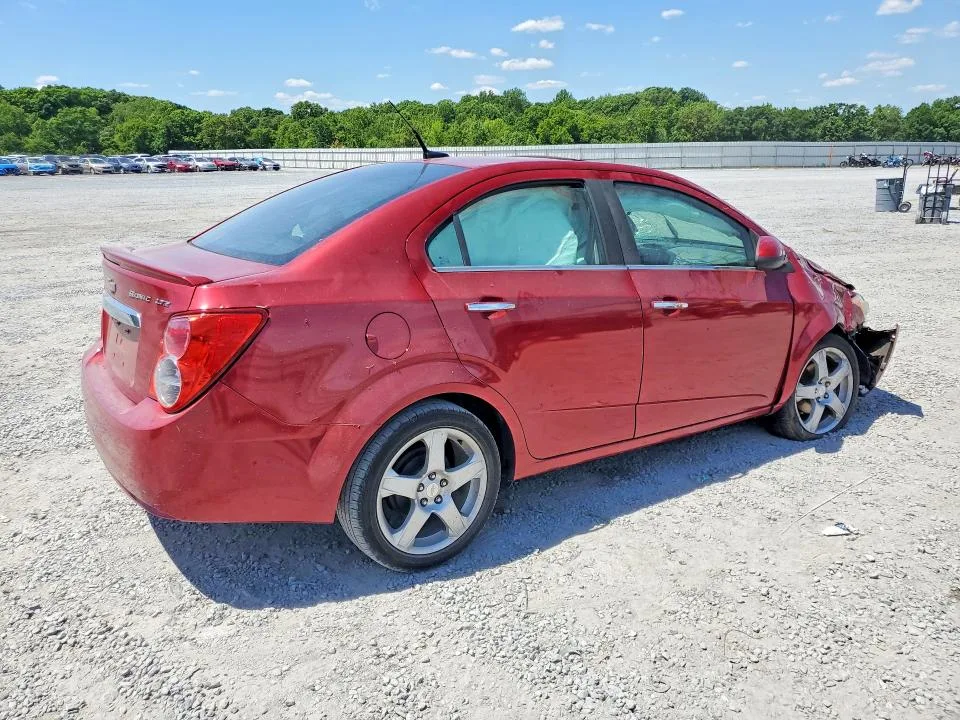 1G1JE5SB5E4151605 — 2014 CHEVROLET SONIC photo 3