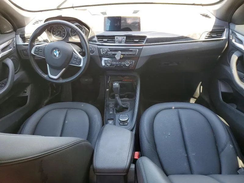 WBXHT3C38G5E51276 — 2016 BMW X1 photo 8