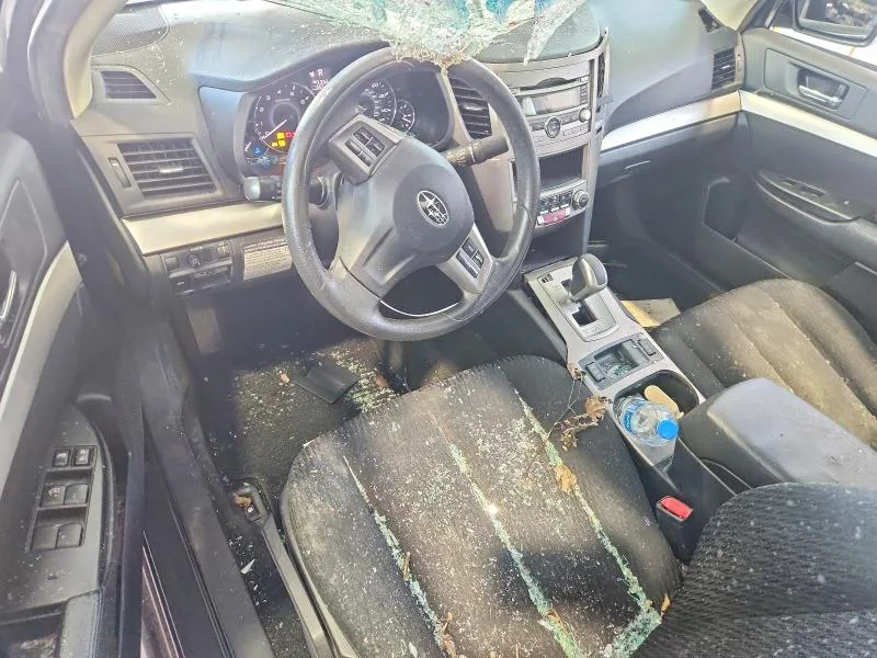 4S3BMBA67C3037240 — 2012 SUBARU LEGACY photo 8