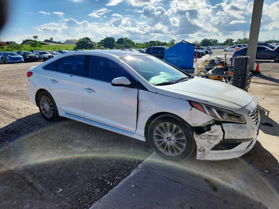 5NPE34AF8FH009824 — 2015 HYUNDAI SONATA photo 4
